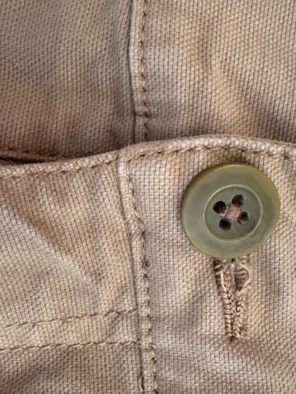 Madewell The Petite '90s Straight Cargo Pant in Garment-Dyed Canvas - Picture 3 of 14